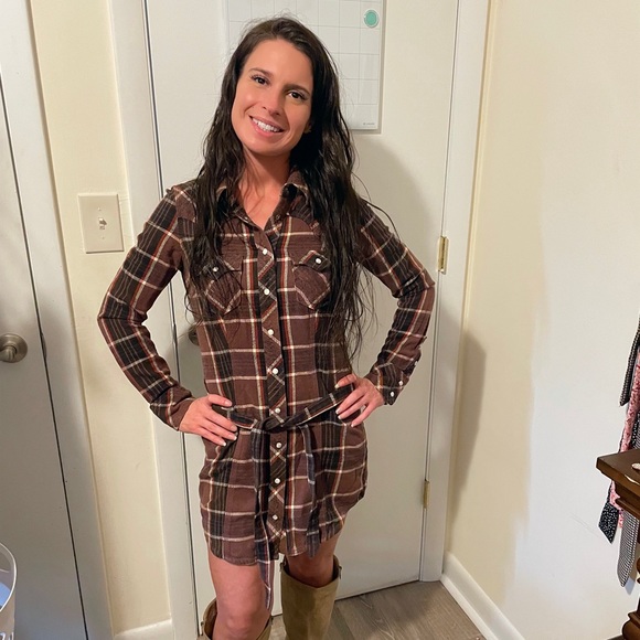 3/$25💙 🔥True Religion dress🔥 - Picture 3 of 7